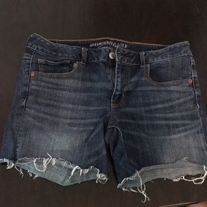 American Eagle midi cut off short size 14
